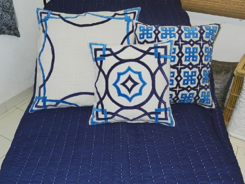 Handmade Cotton Quilt and Linen Pillow Set