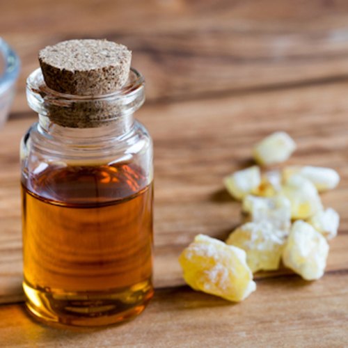 Common Frankincense Essential Oil, for Cosmetics, Medicines, Form : Liquid