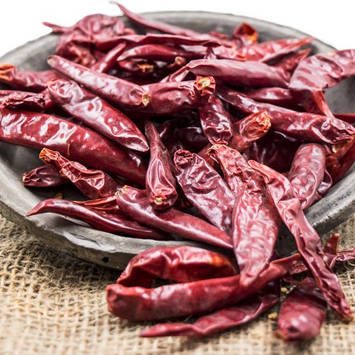 Raw Organic dried red chili, Packaging Type : Plastic Packet