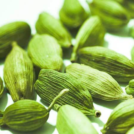 Raw Organic Long Green Cardamom, Form : Pods