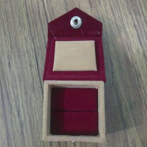 Plastic Velvet Ring Box, Color : Red