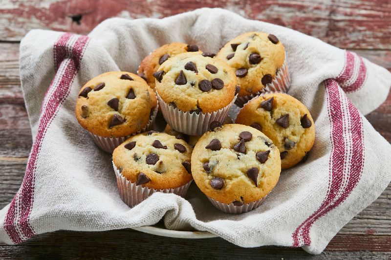 Round Chocolate Chip Muffins, for Snacks, Certification : FSSAI Certified