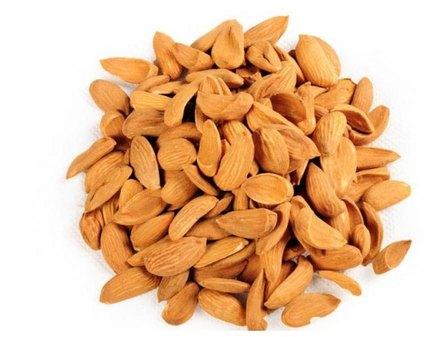 Natural Almond Seed, Packaging Type : Vacuum Bag