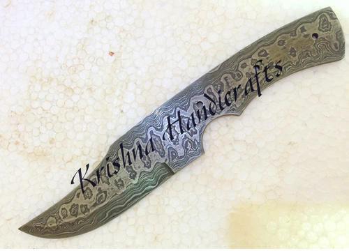 Without handle Polished Damascus Steel Hunting Knife, Feature : Stylish, Anti-corrosive