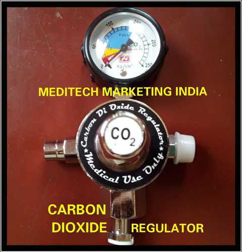 Semi Automatic Brass Carbon Dioxide Regulator, for Gas Use, Medical Use, Color : Black