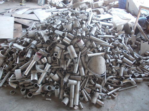 Aluminium Aluminum Pipe Scrap, for Recycling, Color : Silver