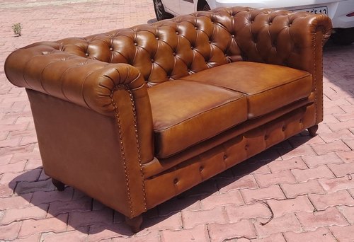 Leather 2 seater sofa, Feature : Accurate Dimension, Attractive Designs, High Strength
