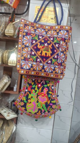 Cotton Canvas Kantha Embroidery Bag, Style : Handled