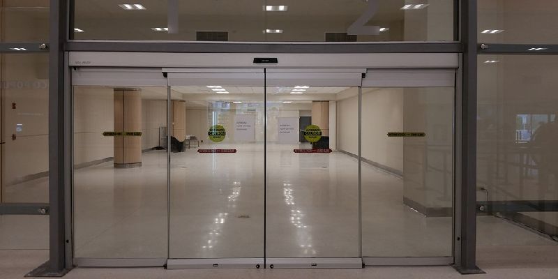 Plain Automatic Glass Sliding Doors, Shape : Rectangular