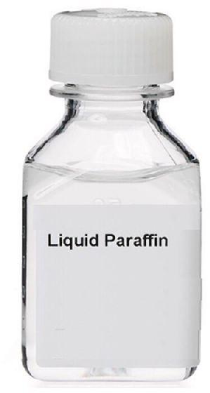 Light Liquid Paraffin, for Candle Making, Cosmetic Grade, Plastic, Textile, Creams, Purity : 99%