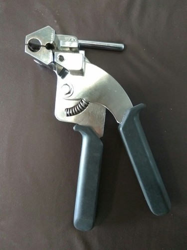ACTIVE Cable Tie Tool