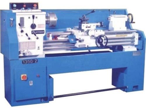Automatic Numerically Controlled Machine, Power : 7.5 kW