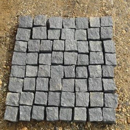 Grey Hand Cut CobbleStone