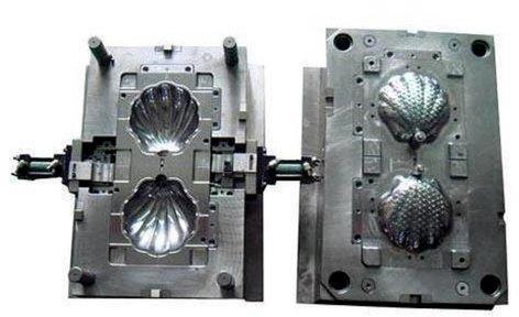 Plastic Injection Blow Mould