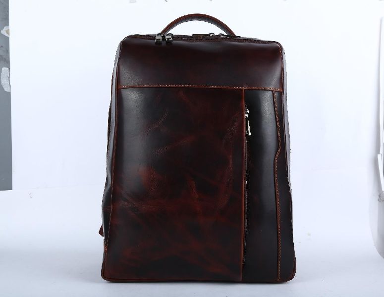 Designer Leather Backpack Bag, for Shopping, Travel, Feature : Fine Finishing, Shiny Look