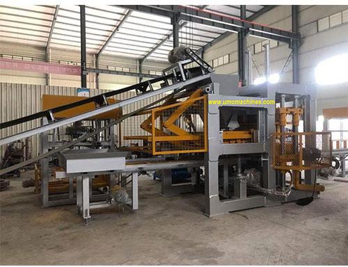 Concrete Blocks Making Machine