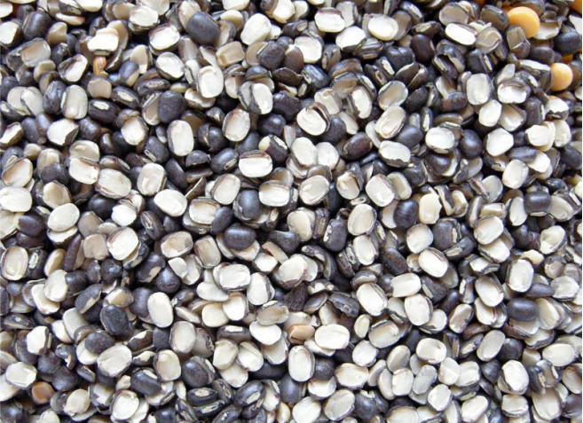 Split Black Urad Dal