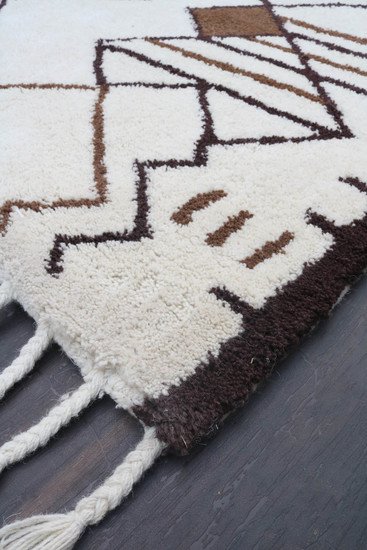 Moroccan Carpets, Feature : Anti-Slip