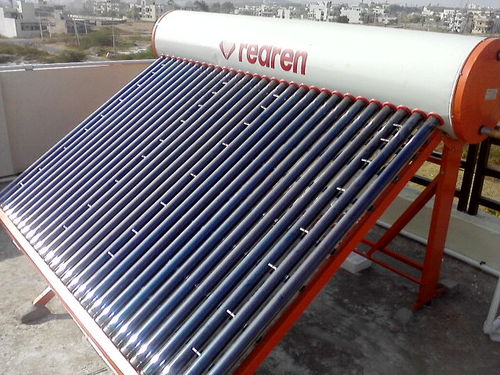 ETC Type Domestic Solar Water Heater, Color : White