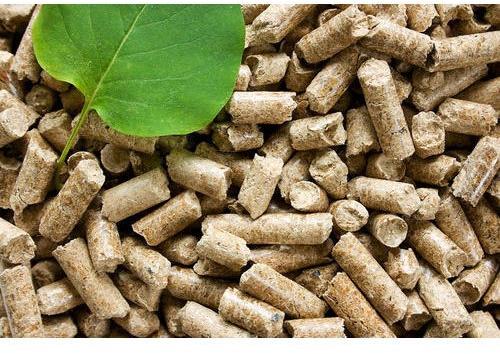 Cylindrical biomass pellets