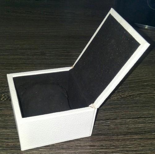 Plain Leather Brasslate Box, Shape : Rectangle