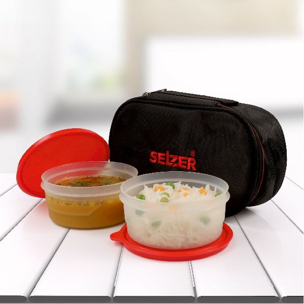 Plain Plastic Lunch Box, Feature : Durable, Eco Friendly, Light Weight, Moisture Proof, Weatherproof