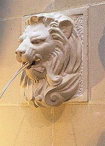 Lion Sculpture, for Interior Decor, Office, Home, Gifting, Garden, Size : 3X2 Feet, 5X4 Feet