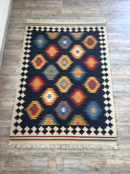 Traditional Wool Kilim Area Rug, for Rust Proof, Long Life, Soft, Each To Handle, Durable, Attractive Designs