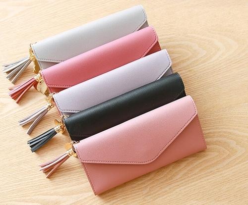 Plain Polished Ladies Fancy Leather Wallet, Style : Fashionable