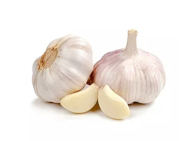 Common fresh garlic, for Cooking, Fast Food, Snacks, Feature : Gluten Free