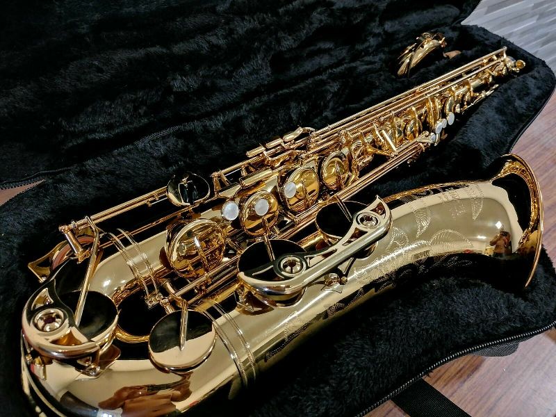Yamaha yas-62 alto lacquered saxophone, Feature : Ergonomic Design, Low Weight, Stable Neck, Sturdiness