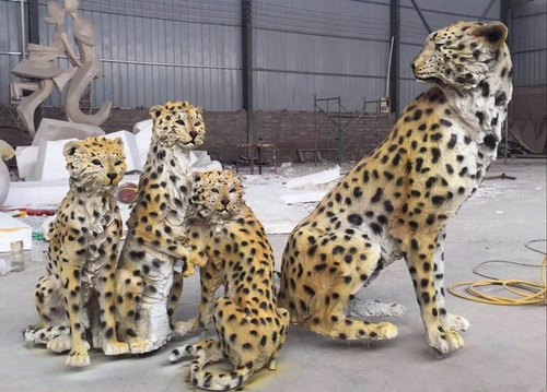 Polished Printed Fiberglass Cheetah Statue, Size : Multisize