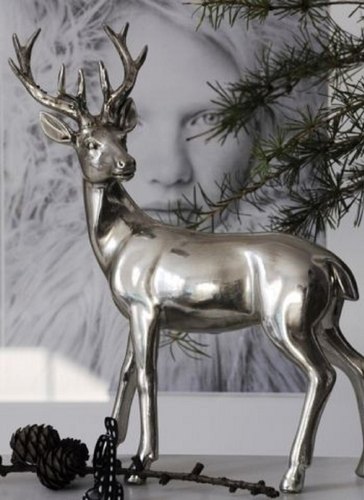 Polished Plain Fiberglass Deer Statue, Size : 4feet, 6feet, Multisize