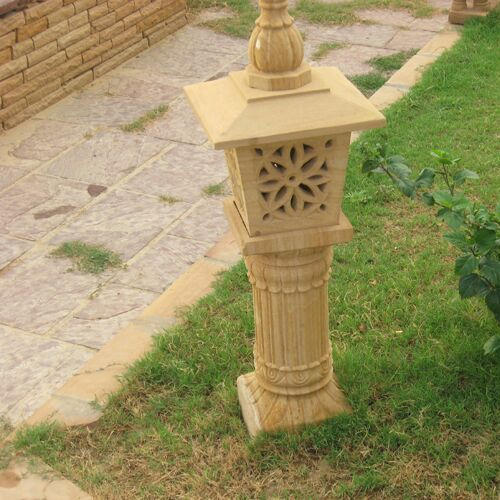 Polished Carved Sandstone Lamp Post, Shape : Square
