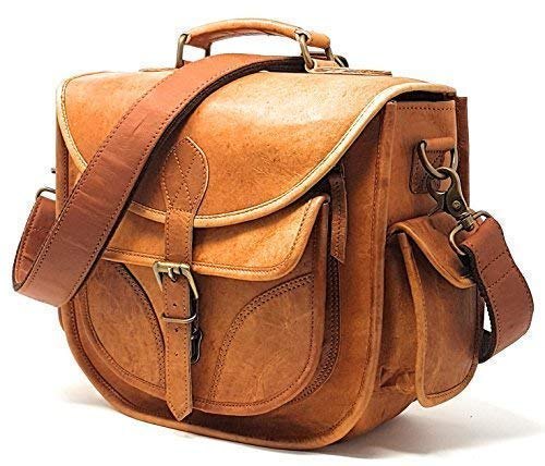 Plain Leather Camera Bags, Feature : Attractive Design, Comfortable