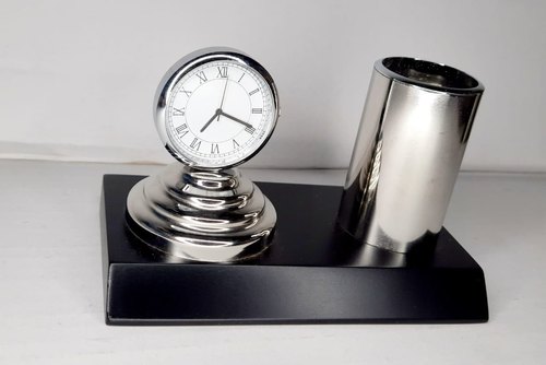 Table Clock Pen Stand, Packaging Type : Box