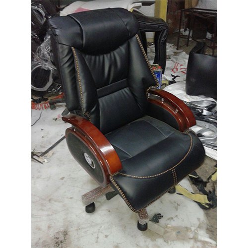 Office Boss Chair, Feature : Adjustable Height