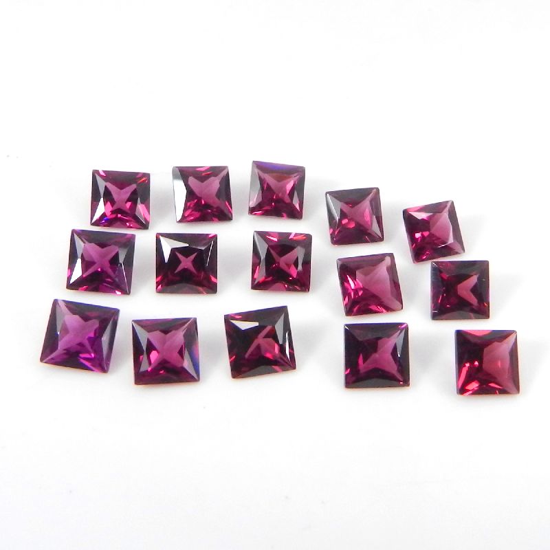 Rhodolite Garnet Stone