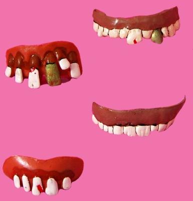 Horror Teeth toy