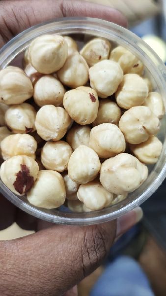 Dry Hazelnuts, Packaging Type : Loose