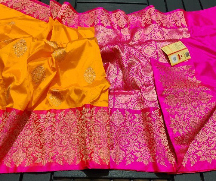 Handloom Stitched Pure Katan Silk Saree, for Dry Cleaning, Width : 6.5 Meter
