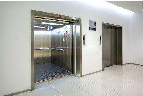 Commercial Goods Elevator