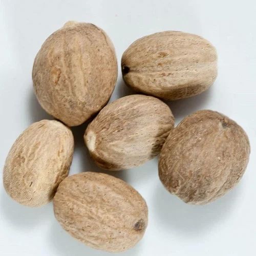 Whole nutmeg, Packaging Type : Loose