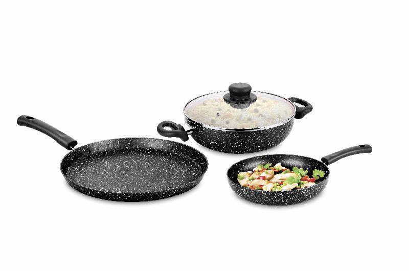 Non Stick Cookware Set