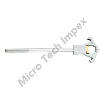 Chrome Steel Double Head Hydrant Wrench, for Fittings, Specialities : Non Breakable, High Tensile