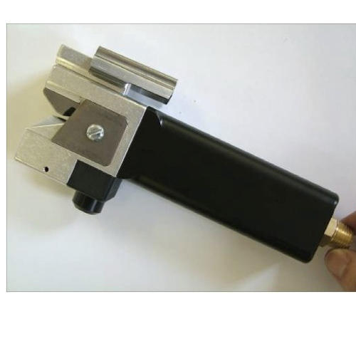 Yarn Splicer, INR 70,000 / Piece by Universal Textile from Mumbai