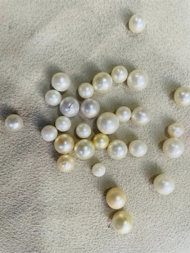 Polished South Sea Pearl Gemstones, for Jewellery, Size : Standard