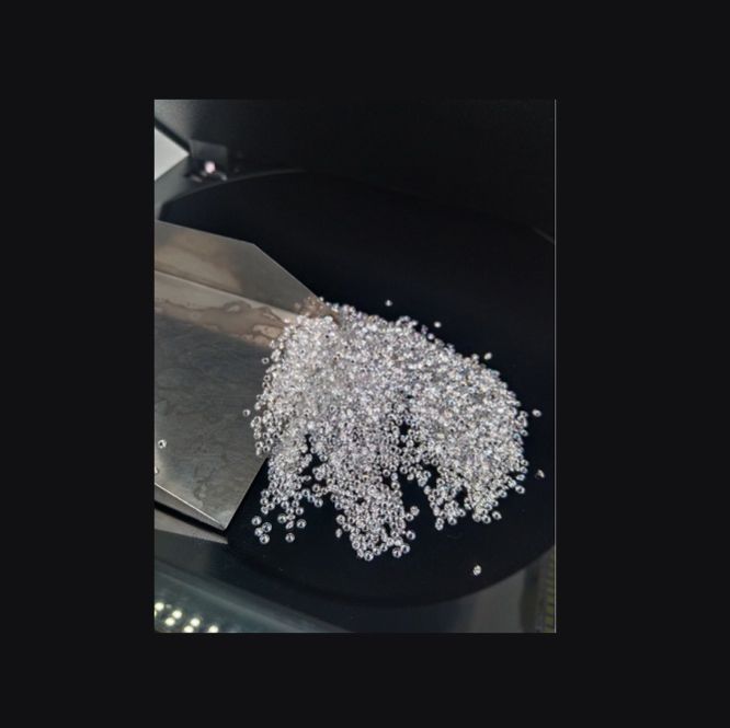 Round Brilliant Cut 2.5mm DEF VVS VS Type2 HPHT Diamond