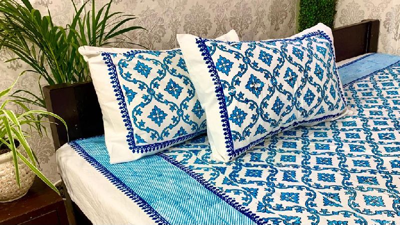 DKWTBLU152 Hand Block Printed Cotton Double Bedsheet