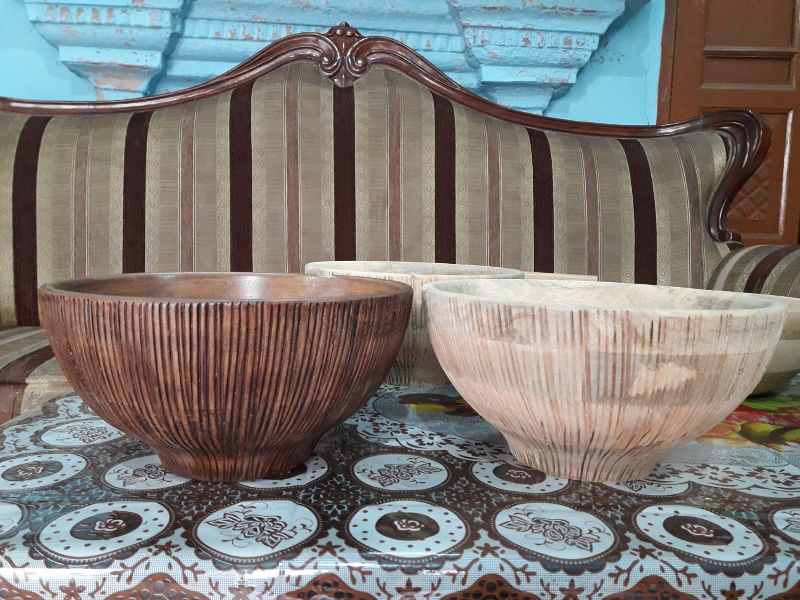 Wooden Serving Bowl, for Hotel, Restaurant, Home, Pattern : Plain
